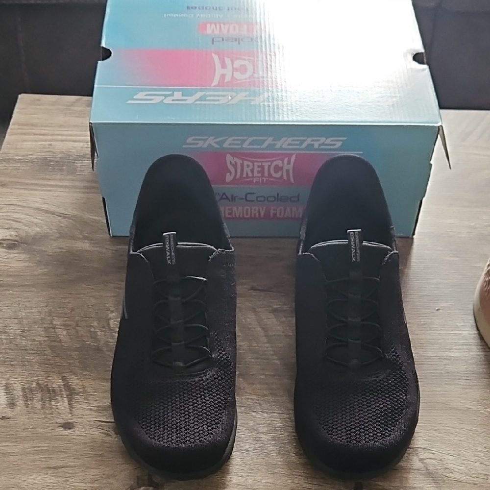 Skechers Women's Black Stretch Fit Sneakers